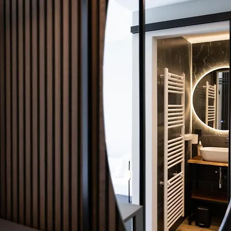 Metropol Garni 3* Tübingen