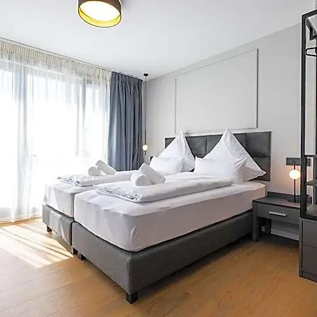 Metropol Hotel 3*