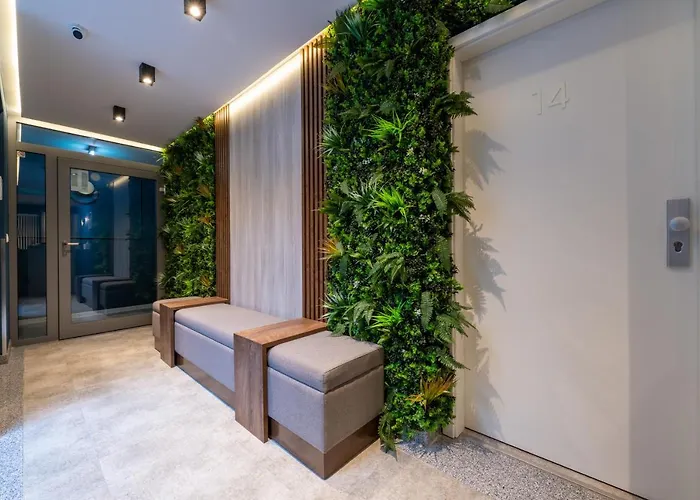 Metropol Garni Hotell 3*